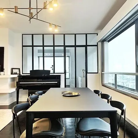 Rare 75m2 Parisian Apartment, Breathtaking Views!